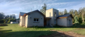 Casa cómoda con gran parque, en zona muy tranquila